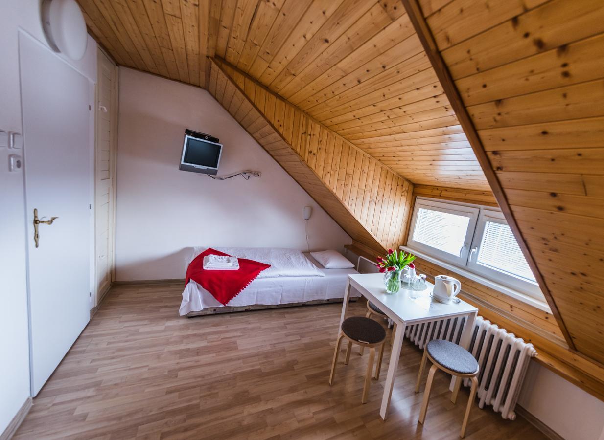 Pension Nika Praag Buitenkant foto