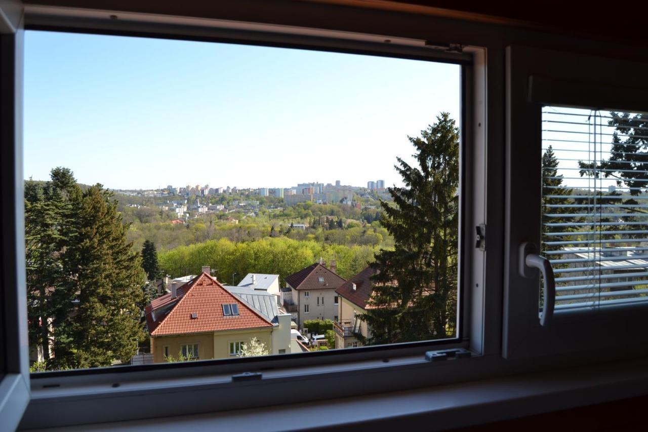Pension Nika Praag Buitenkant foto